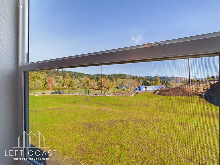 2368 Salmon River Hwy — Photo 40