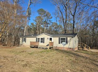163 Rattle Ln, Broadway, NC 27505
