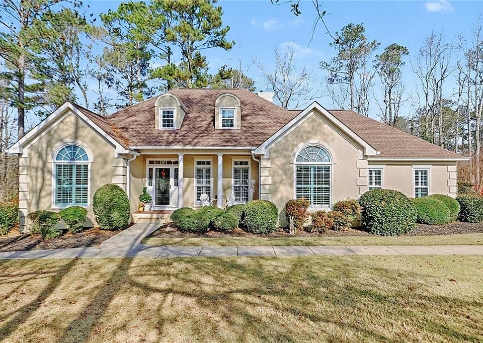 1st image of 7266 Oak Arms Dr