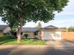 1409 Entrada Way, Modesto, CA 95355
