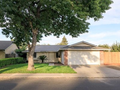 1409 Entrada Way, Modesto, CA, 95355