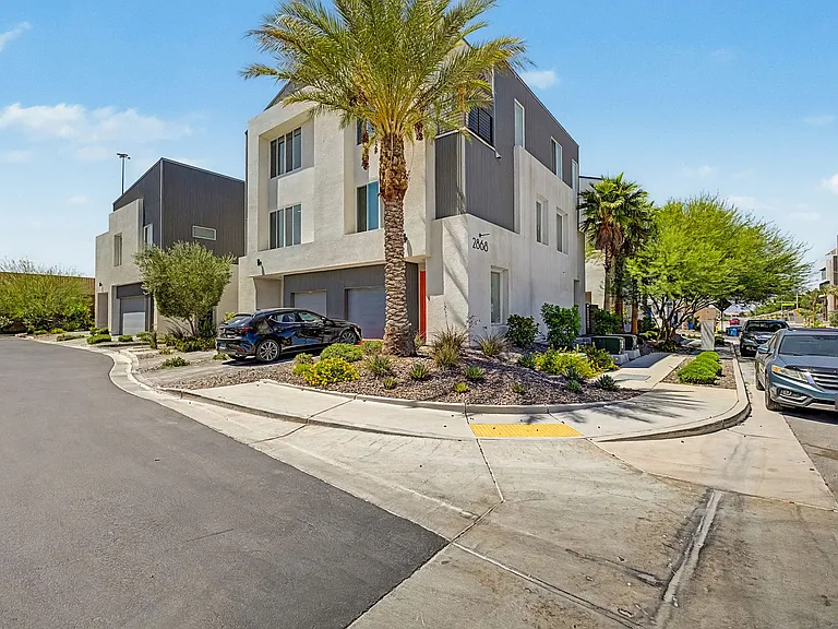 2868 Orange Key Ct #2 — Photo 3
