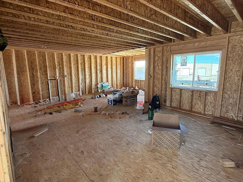 2nd image of 4568 Shale Cir