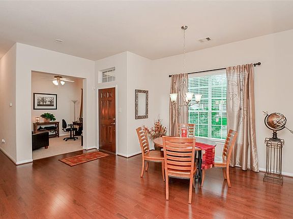 4th image of 14112 Commons Cove Ct