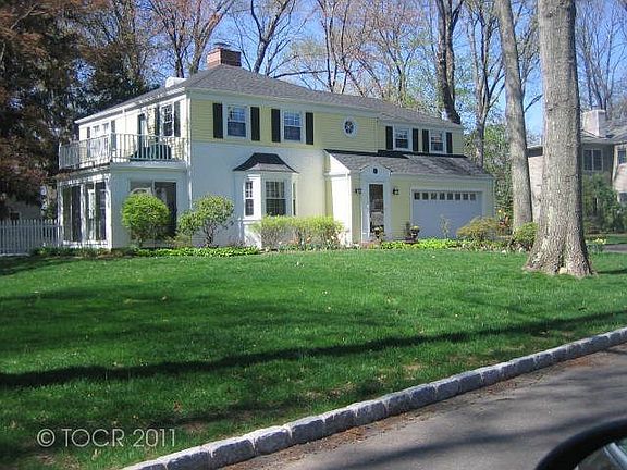2nd image of 77 Canterbury Dr