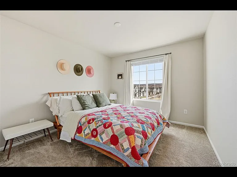 7283 Goldbloom Ln — Photo 8