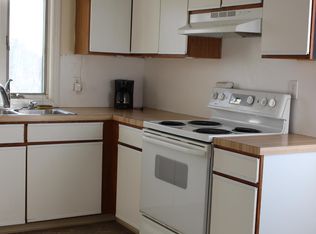 2050 E Main Rd, Portsmouth, RI 02871