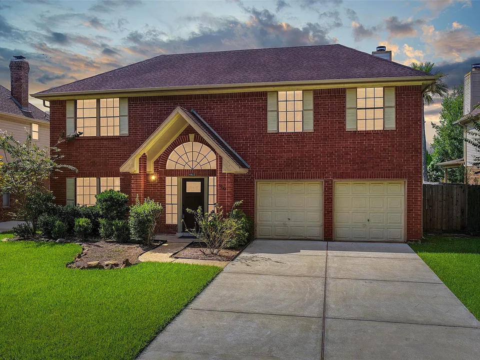 4922 Moss Run Dr