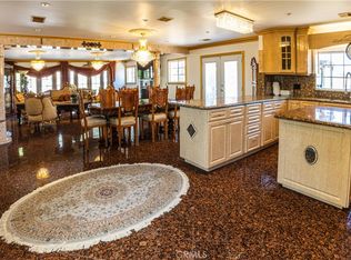 26046 Farmfield Rd, Calabasas, CA 91302