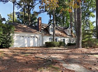 401 Pecan Dr, Selma, NC 27576