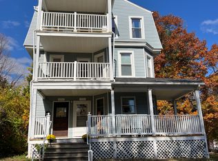 253-255 Sargeant St #3, Holyoke, MA 01040