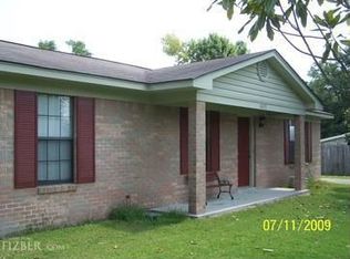 16092 Crestview Dr, Gulfport, MS 39503