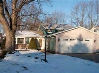 1666 Wiltshire Dr, Brunswick, OH