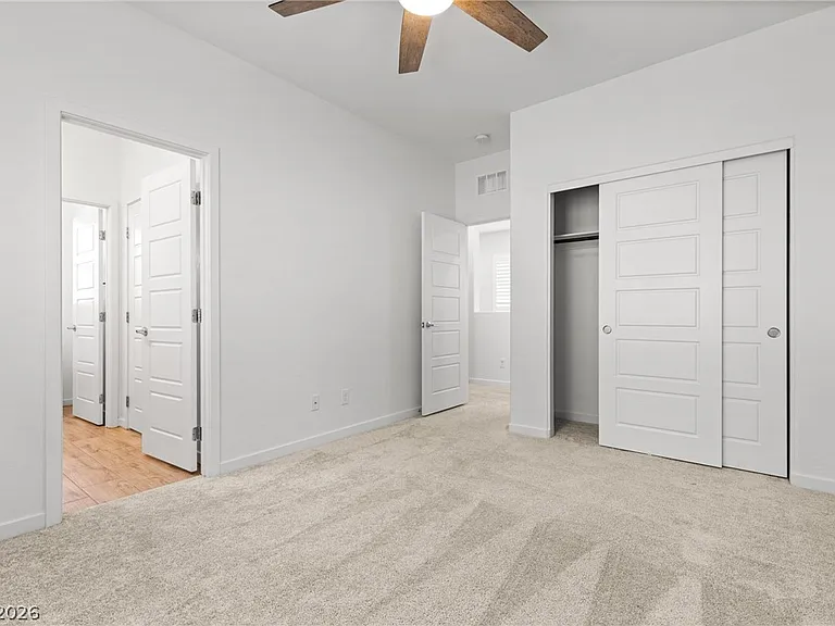 12349 Harbor Isle Ave — Photo 18