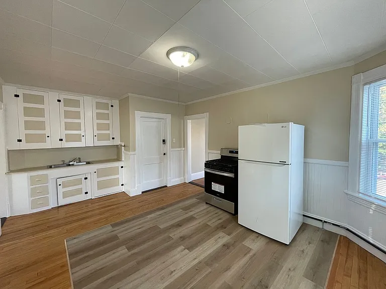 68 Laval St #3 — Photo 3