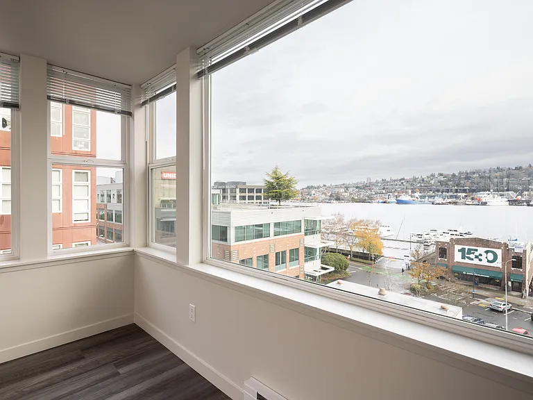 Lake Union Tower — Photo 5