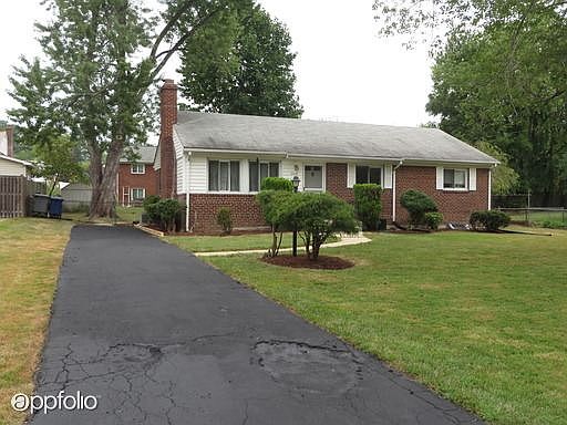 1st image of 7216 Carol Ln