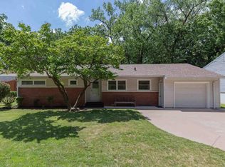 1173 34th St, Moline, IL 61265