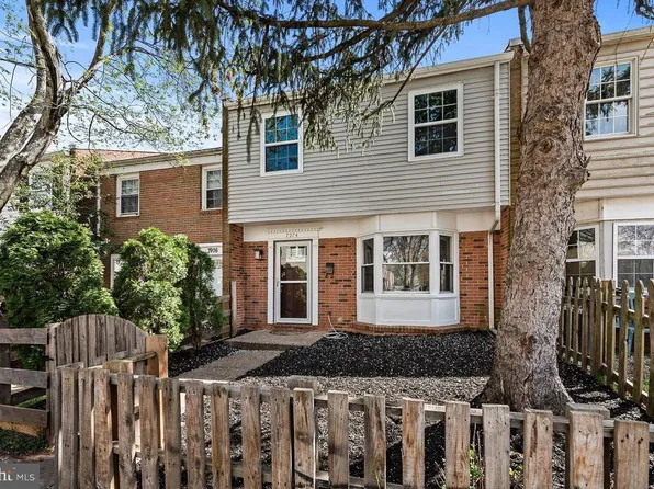 7974 Community Dr, Manassas, VA 20109