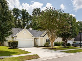 110 Fairbury Dr, Goose Creek, SC 29445