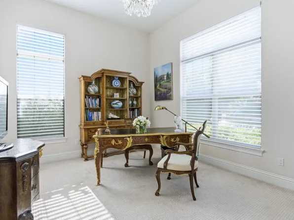 165 Gardenia Isle Drive, Palm Beach Gardens, FL 33418