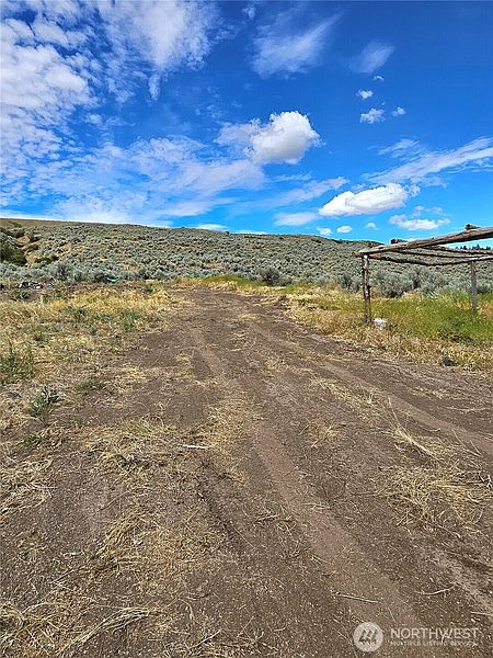 2nd image of 1 TBD Ping Road