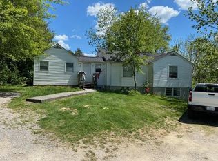 118 Hearthstone Dr, Blacksburg, VA 24060