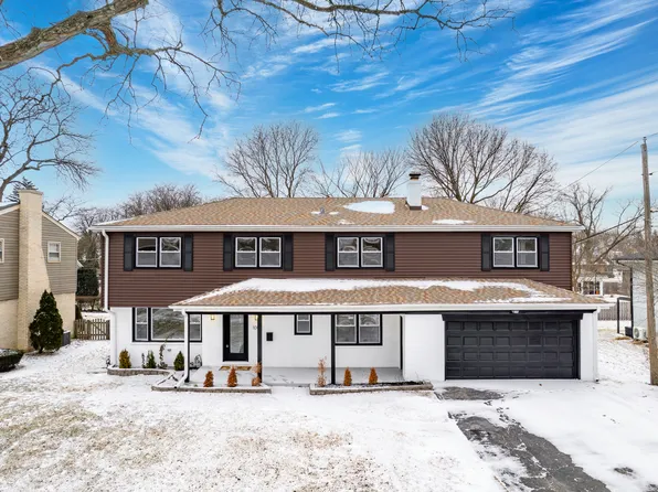 1000 Delles Rd, Wheaton, IL 60189