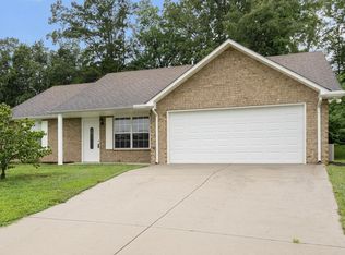 7660 Applecross Rd, Corryton, TN 37721