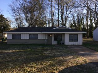2423 Medaris Rd NW, Huntsville, AL 35810