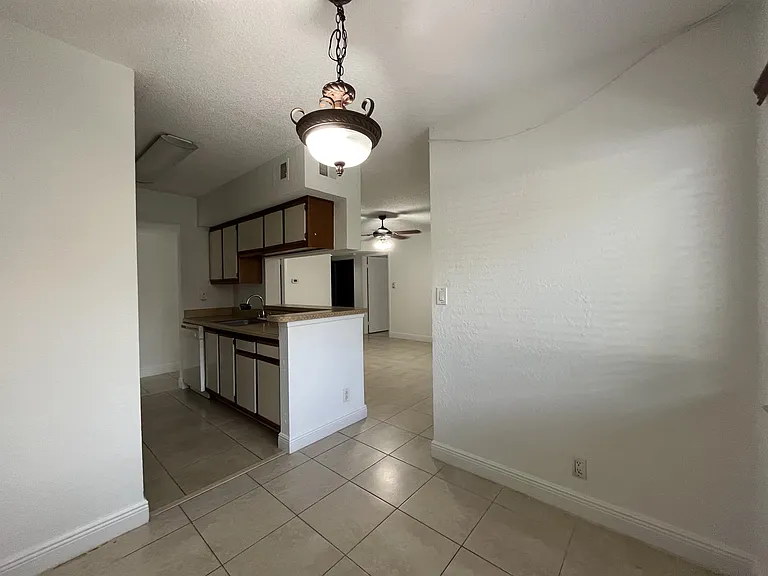 5740 Rock Island Rd #273 — Photo 5