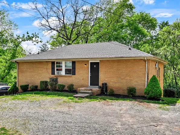 812 Bradley St, Clarksville, TN 37040