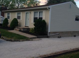 1523 Erie Ave, Akron, OH 44312