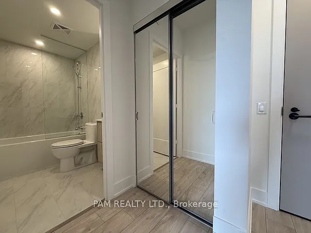 858 Dupont St #739 — Photo 8
