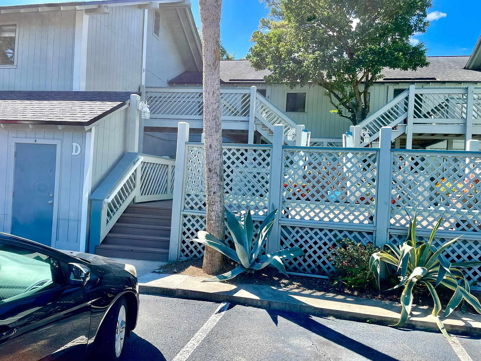 3 bed, 1086 sqft, $2,300 — Photo 1