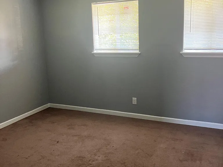 2615 N Pine St #2 — Photo 9