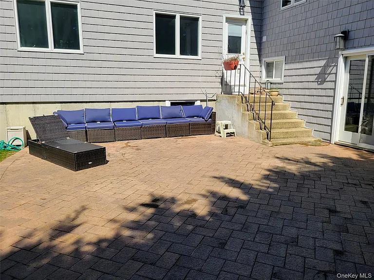 650 Prescott Pl — Photo 25