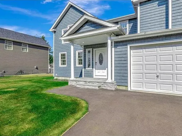 59 Gibbs Pond Road, Nesconset, NY 11767