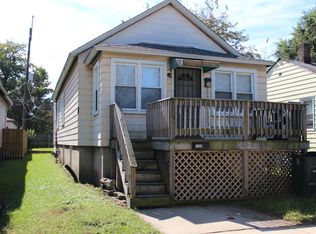 1046 Cleveland St, Hammond, IN 46320