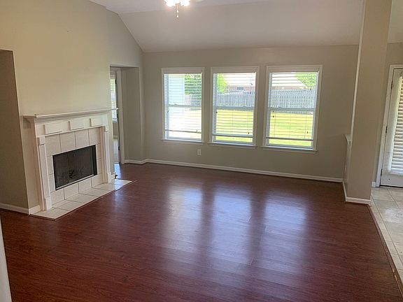3rd image of 9213 Harrod Park Pl