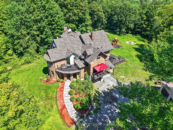 2nd image of 3486 Torbolton Ridge Rd