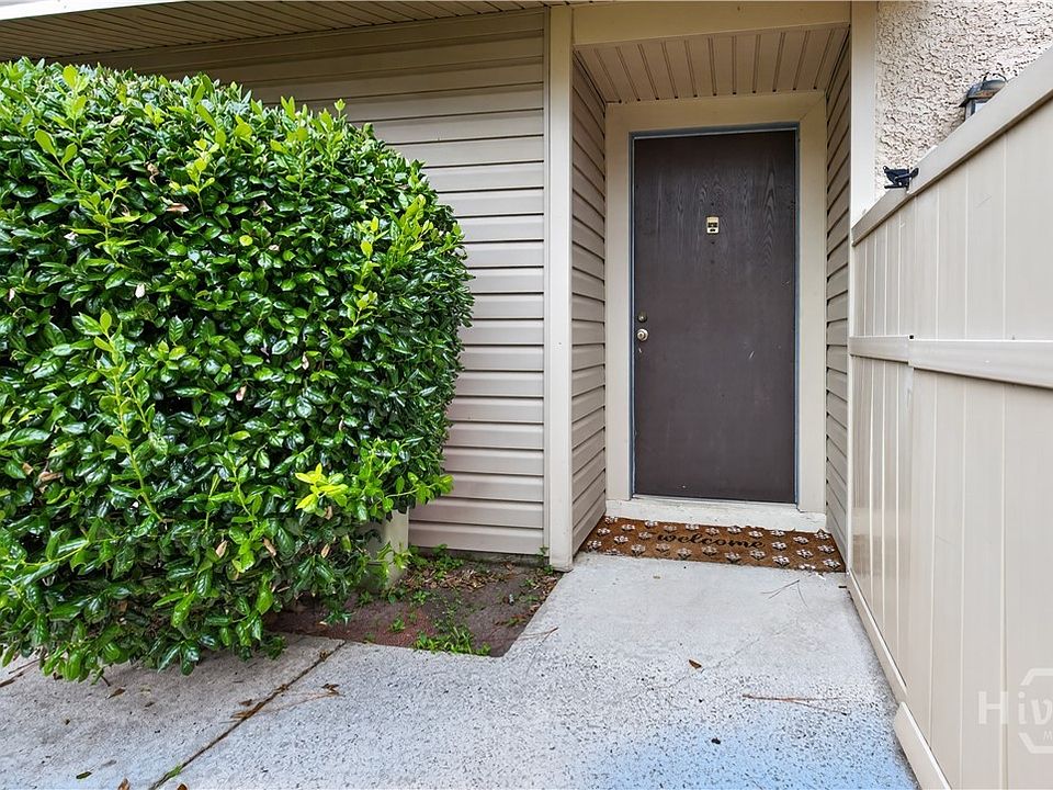 1st image of 901 Olmstead Drive
