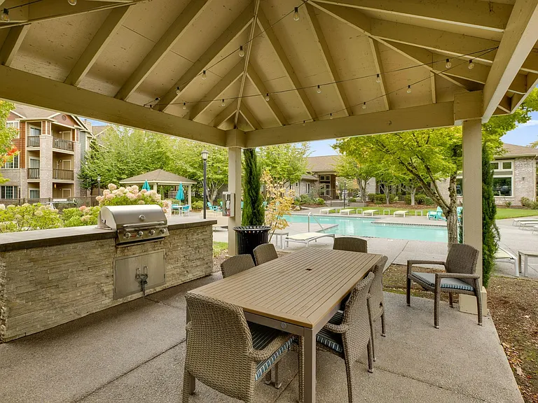 Grove at Orenco Station Apartments — Photo 21