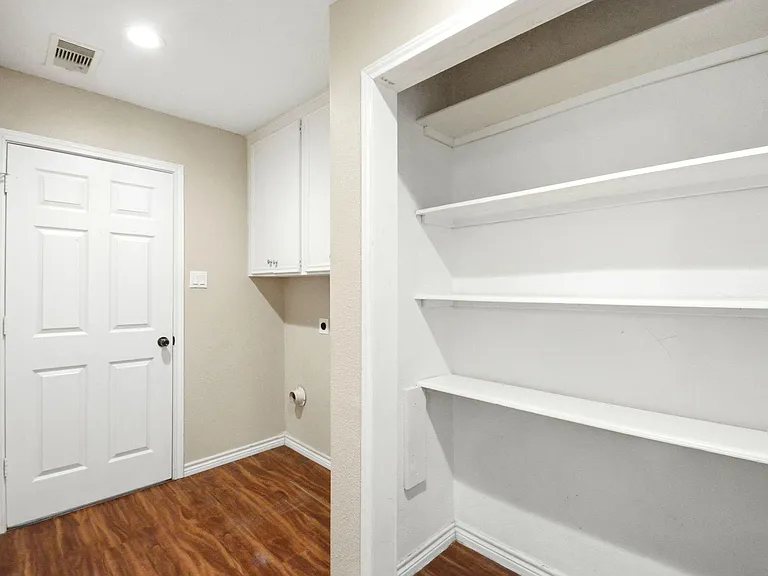 25302 Friar Lake Ln — Photo 43