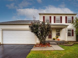 630 Tallgrass Ln, Lake Villa, IL 60046