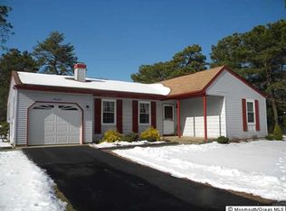 38 Penwood Dr, Manchester Township, NJ 08759