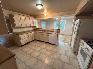 N3271 Narcissus Rd, Lake Geneva, WI 53147