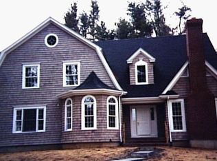 4 S Pine Creek Rd, Fairfield, CT 06430