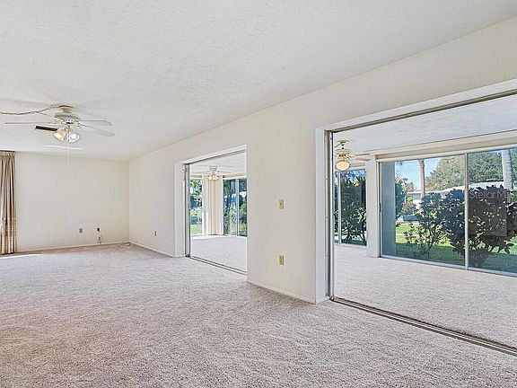 4th image of 1328 Stafford Ln #1425