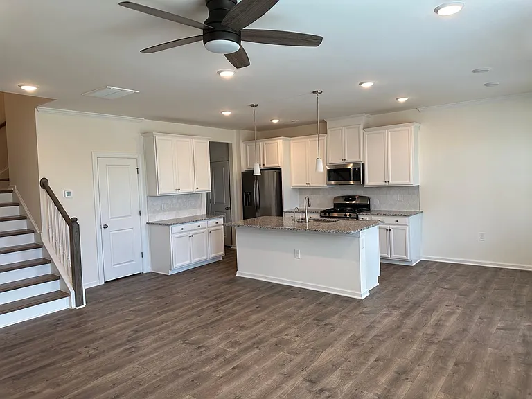 317 Kephart Way — Photo 9